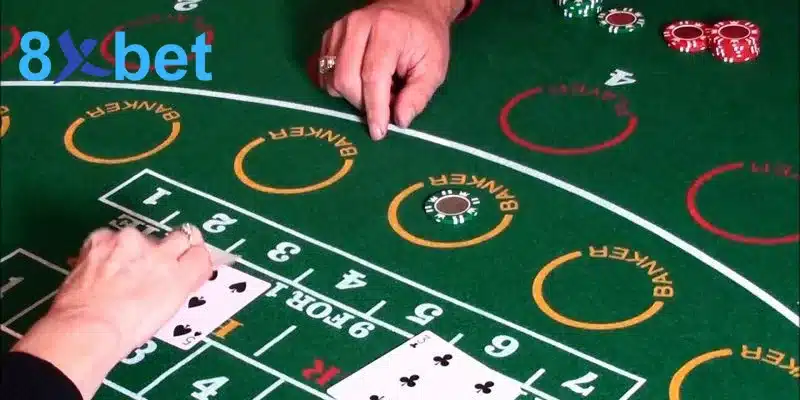 Chi tiết cách chơi Baccarat đơn giản ở 8XBET